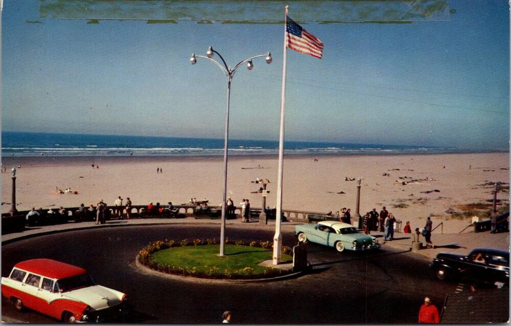 Seaside Turnaround in Seaside OR Vintage Postcard SP6-10